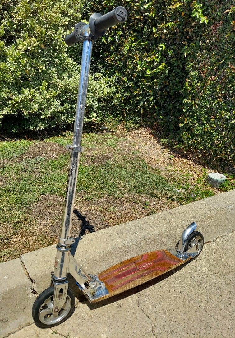 Razor Cruiser Scooter