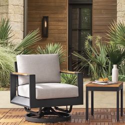 Member's Mark Vista Seating Set with Sunbrella Fabric 1 Swivel Chair And 1 Side Table Brand New Open Box