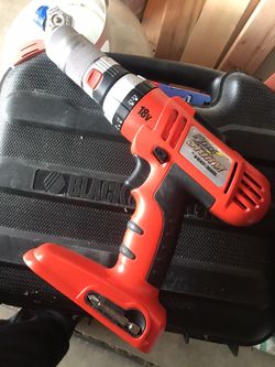 Black & Decker drill 18 V