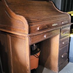 Oak Rolltop Desk