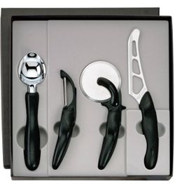 CUTCO Model 1838 Entertainer Set in special CUTCO gift box. ........ Includes 1501 Peeler, 1502 Pizza Cutter, 1503 Ice Cream Scoop, and 1504 Cheese Kn