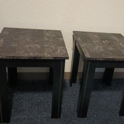 Set of 2 side Tables - 19 inches tall-- P/U NORTH EVERETT 