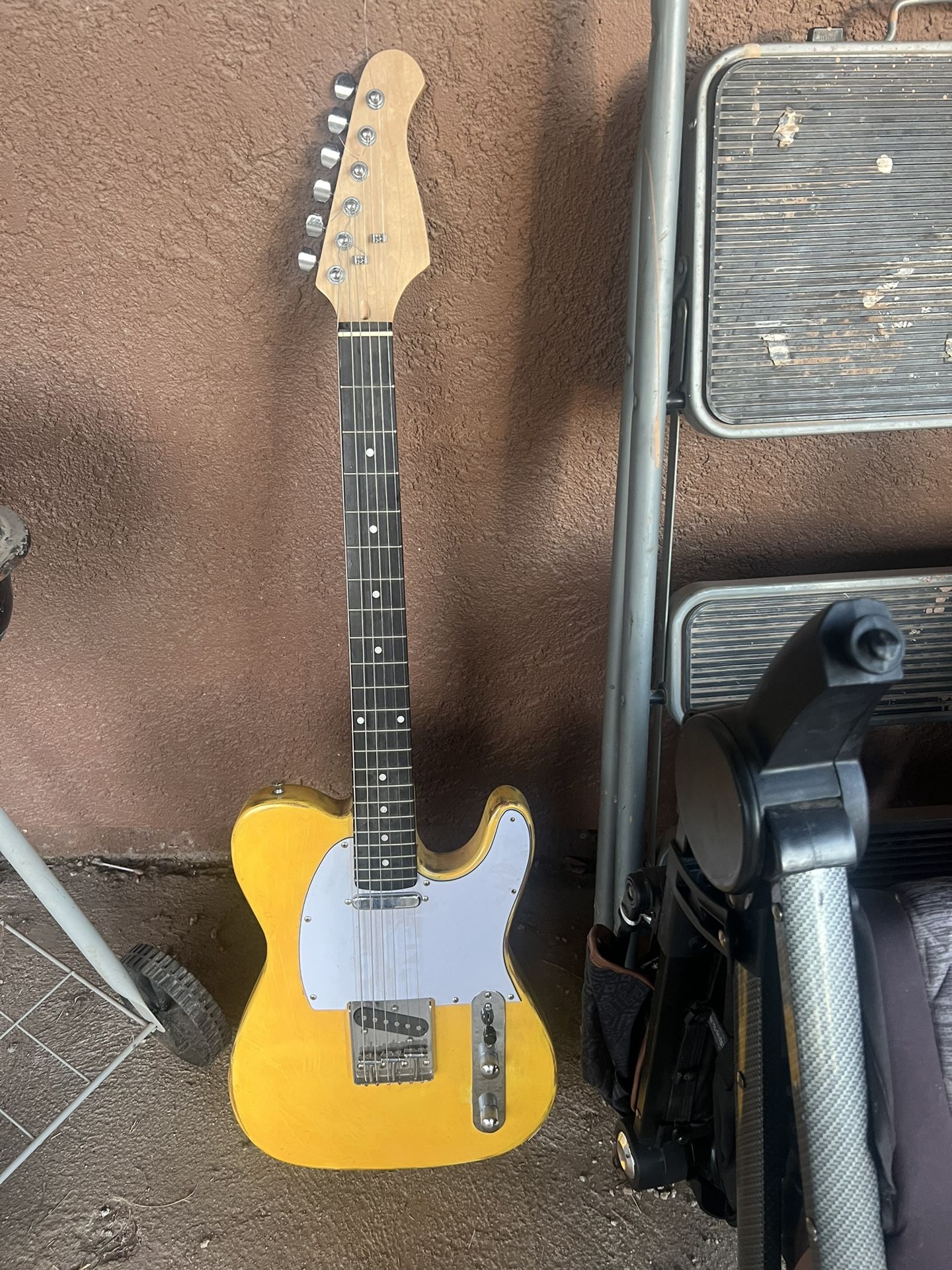 Gutarra Electrica No Se Si Sirve