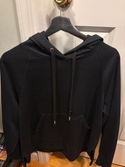Black Pullover Hoodie (H&M)