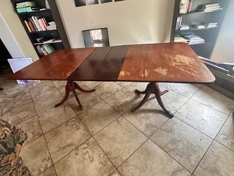 Free table w/ chairs