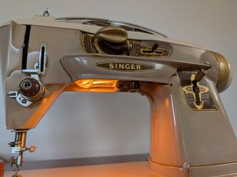 Singer sewing machine model 500A Rocketeer