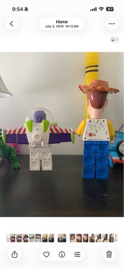 Buzz and woody Lego clocks (COLLECTORS)