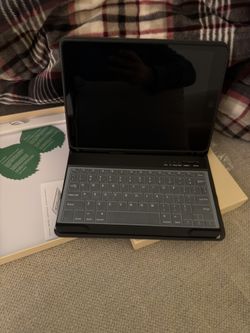 Apple iPad 9th Gen 64 GB