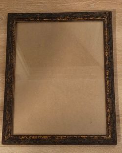 Wood pictures frame with glass