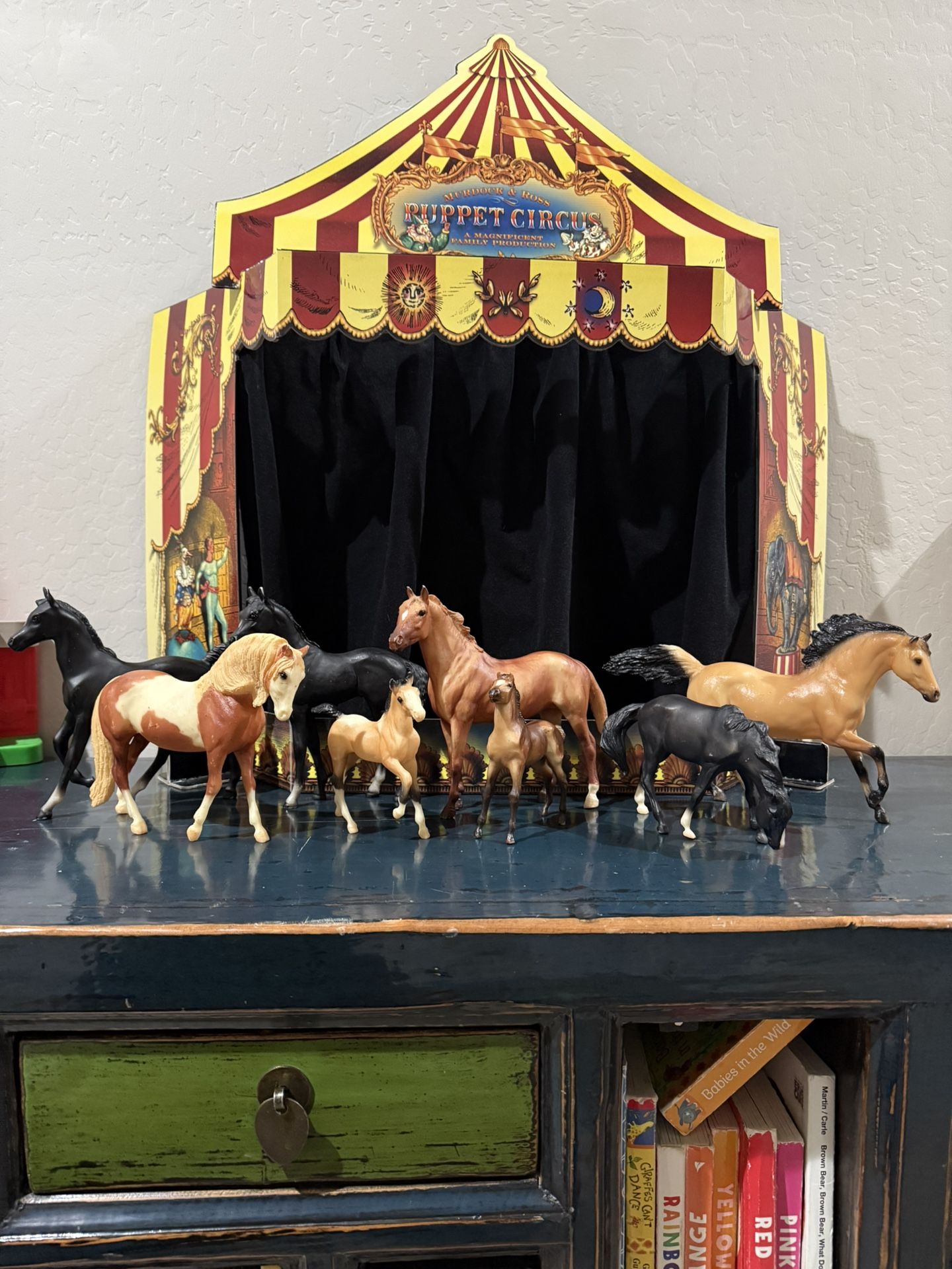 Lot Of Vintage Breyer Horses and Blue Box Horses