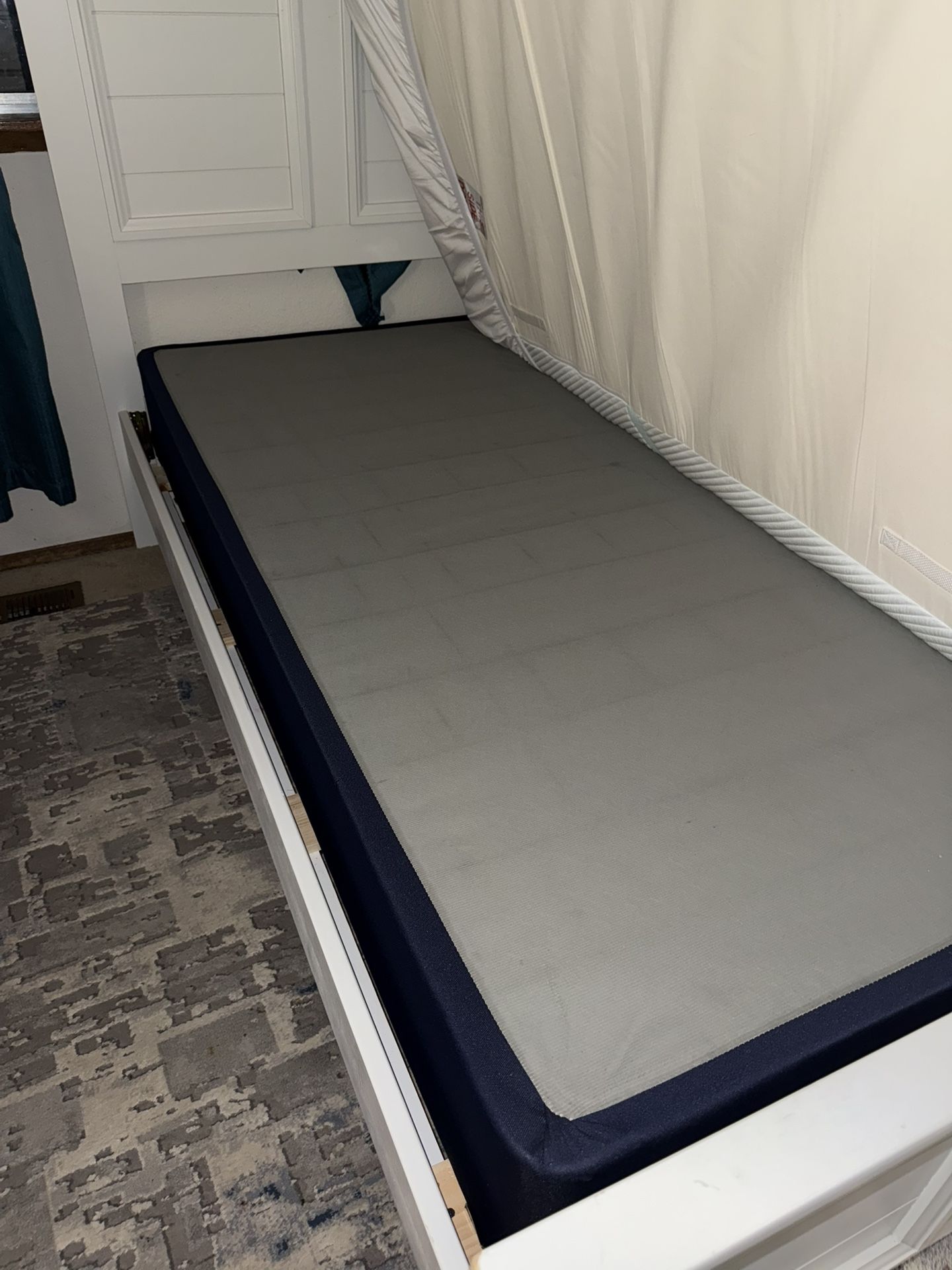 Twin box spring