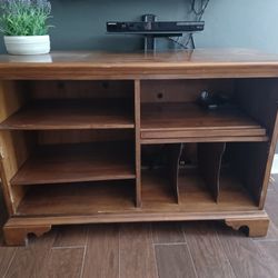 Ethan Allen TV Stand 