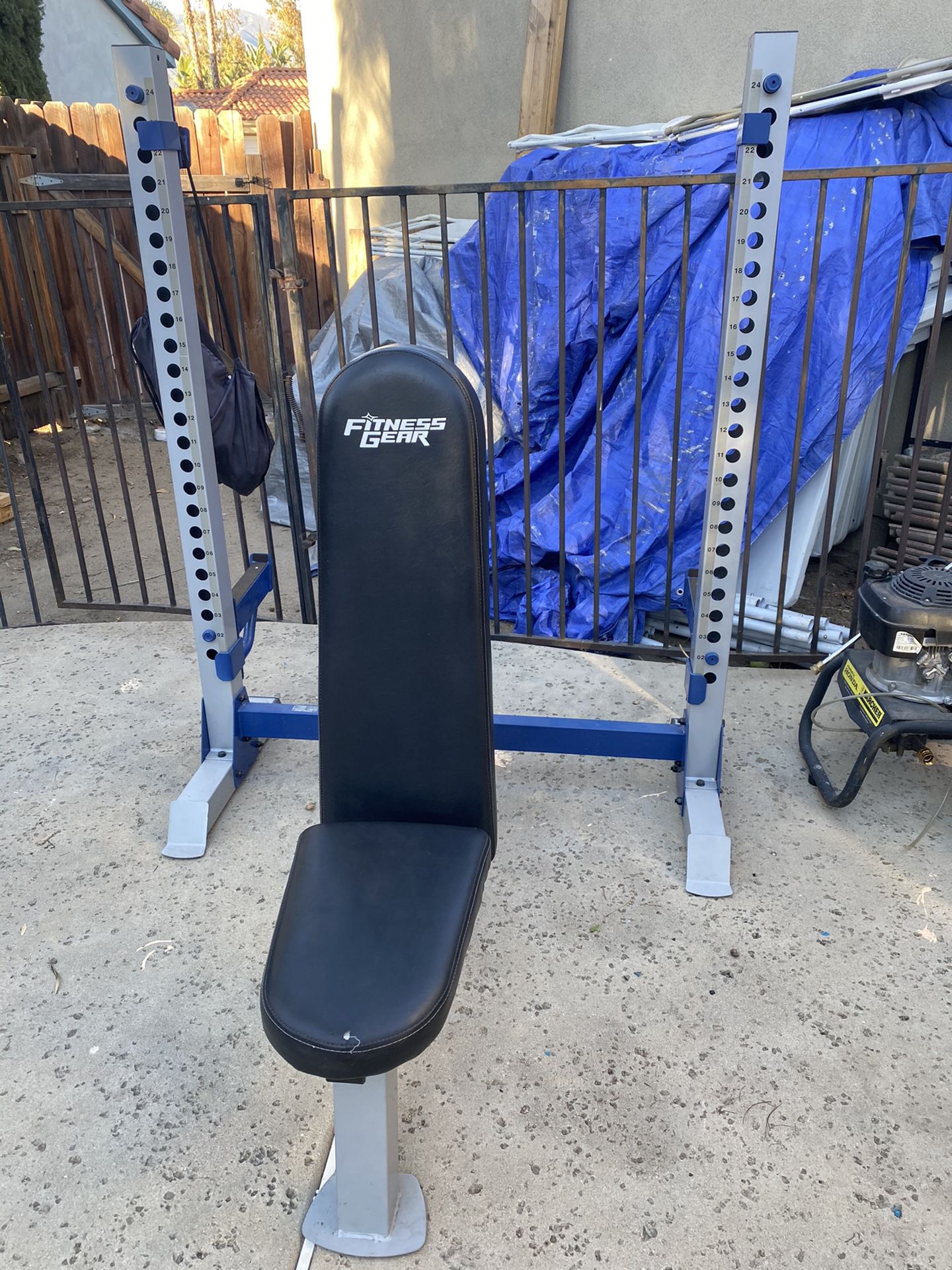 Bench press/ squat rack / Workout bench