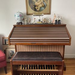 Kawai DX1800 Organ