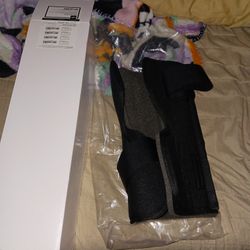 BRAND NEW IN BOX MEDICAL KNEE BRACE PAID 119 SELL 25 FINAL PRICE