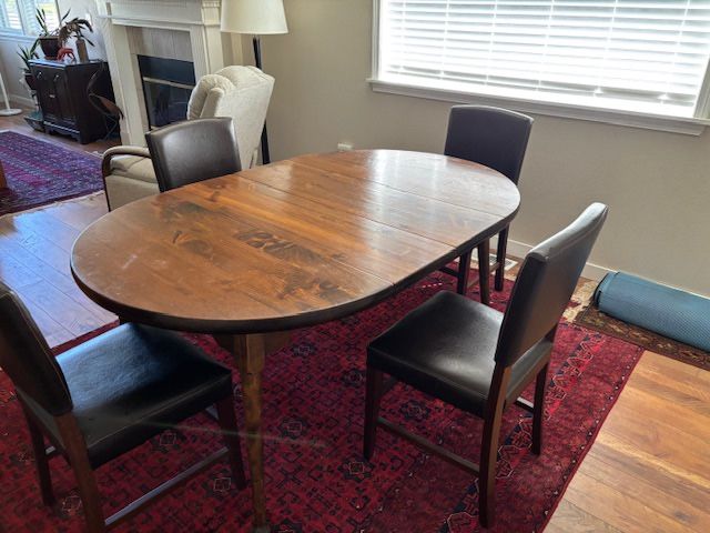 Vintage Dining Room Table And Chair Set