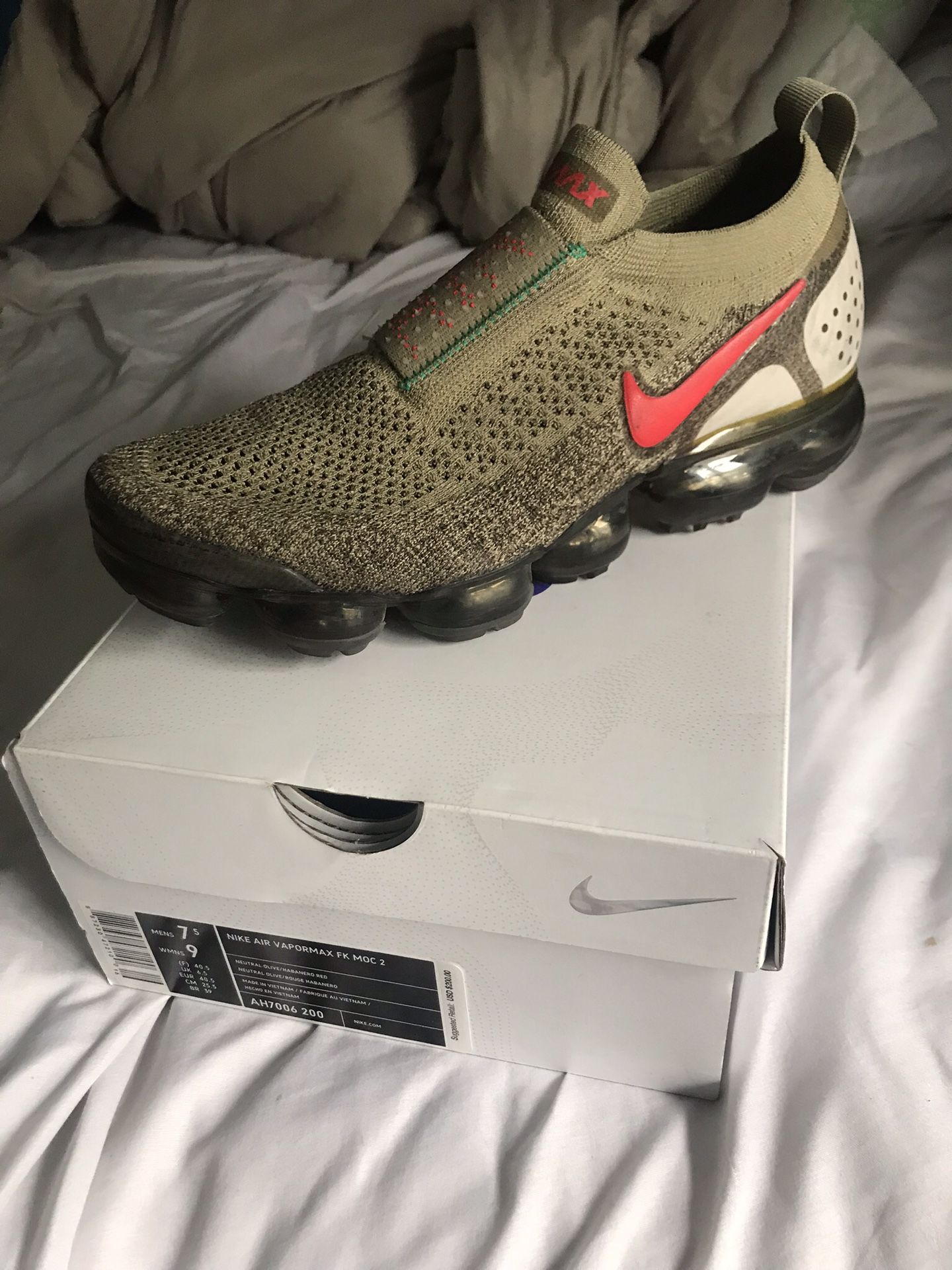 Nike Vapormax moc