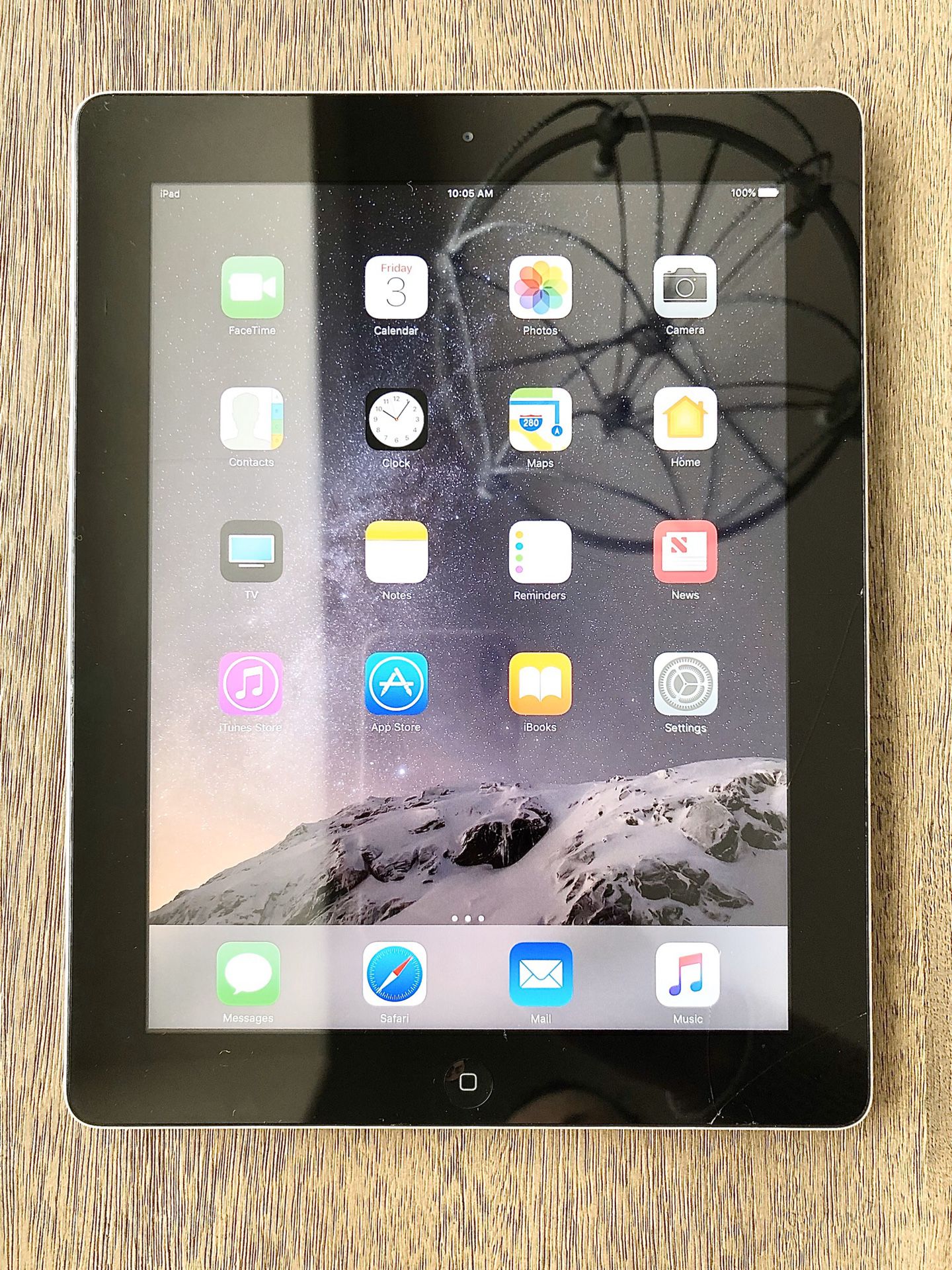 Apple iPad 4 Wifi 9.7” iOS 10 Retina display