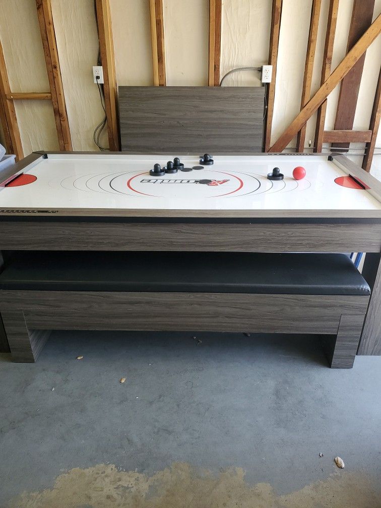 Air Hockey