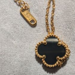 Gold Plated Black Stone Clover Style Necklace