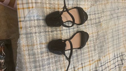 girl's shoes