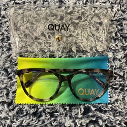 New Quay Uv Light Glasses 