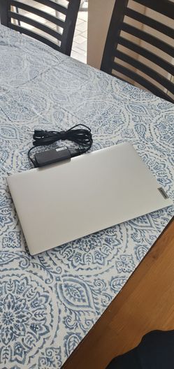 Lenovo Ideapad 1 15in Windows 11 Laptop Like New