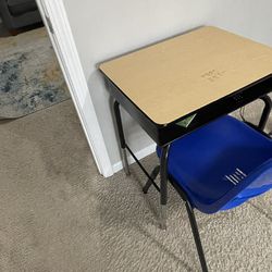Kid’s desk and Chair
