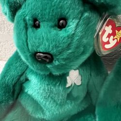 ERIN THE IRISH BEAR… $6 Small / $9 Large Or Less For Bulk Buyer