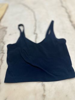 Tops Lululemon Size 4
