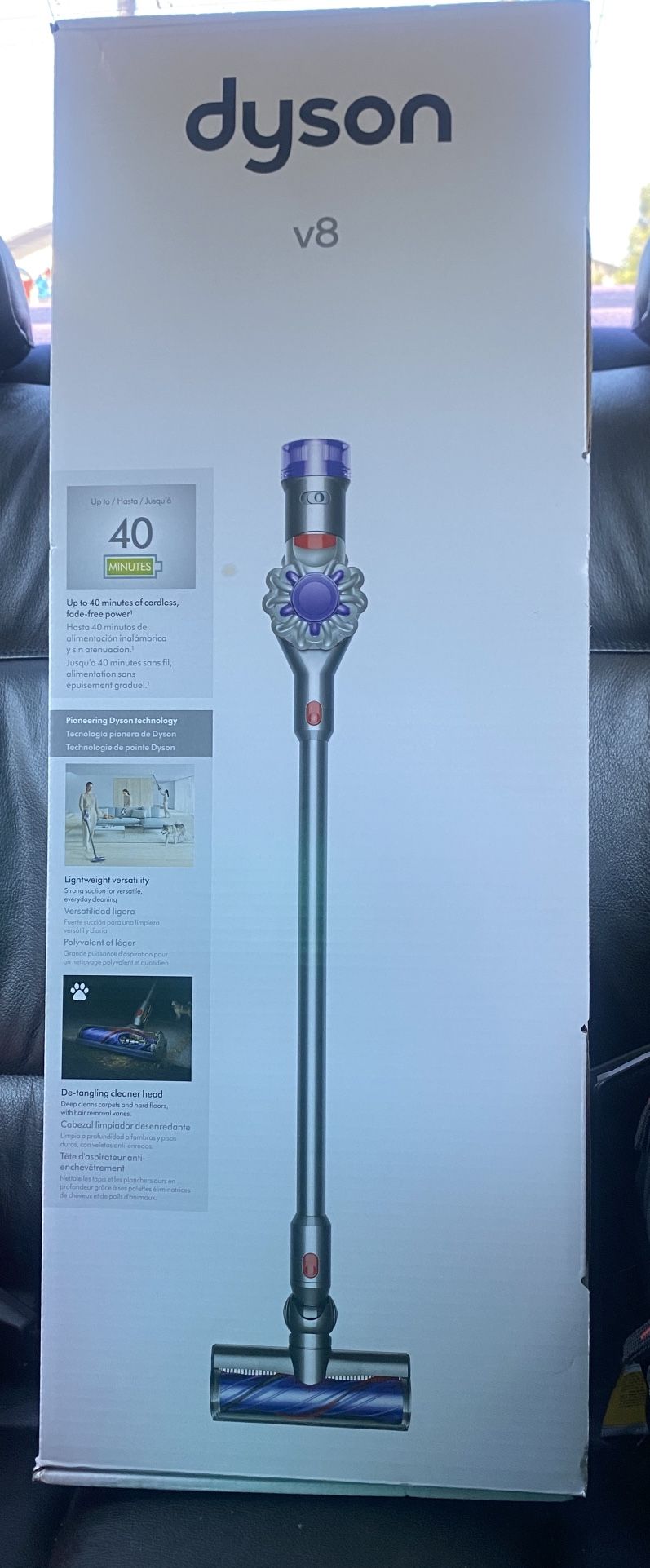 Dyson V8 Vacuum