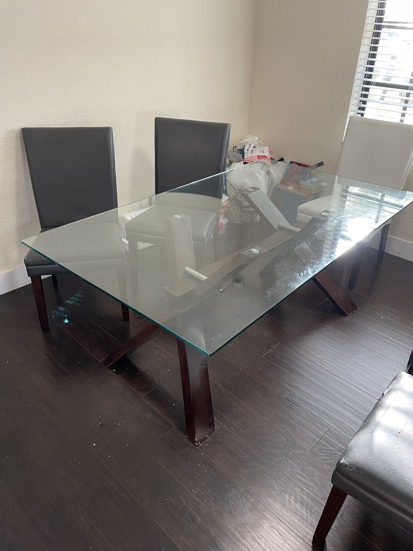 Dinner Glass Table