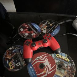 PS4 Slim + Controller + 4 Games – Works Perfect