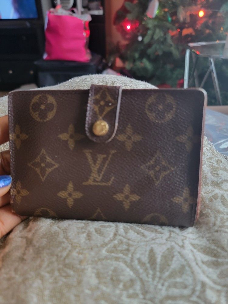Louis Vuitton Mono
