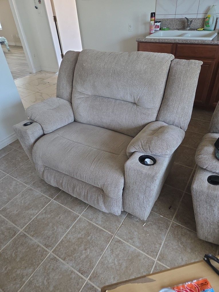Reclining Luv Sofa