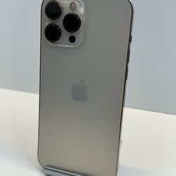 Apple iPhone 13 PRO MAX 256gb. ( Fully Unlocked )