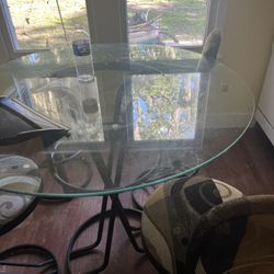 High top table and six chairs, a little retro but pretty clean