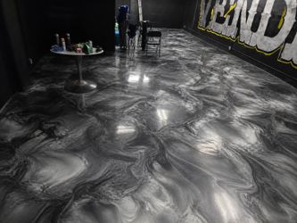 Epoxy metallic