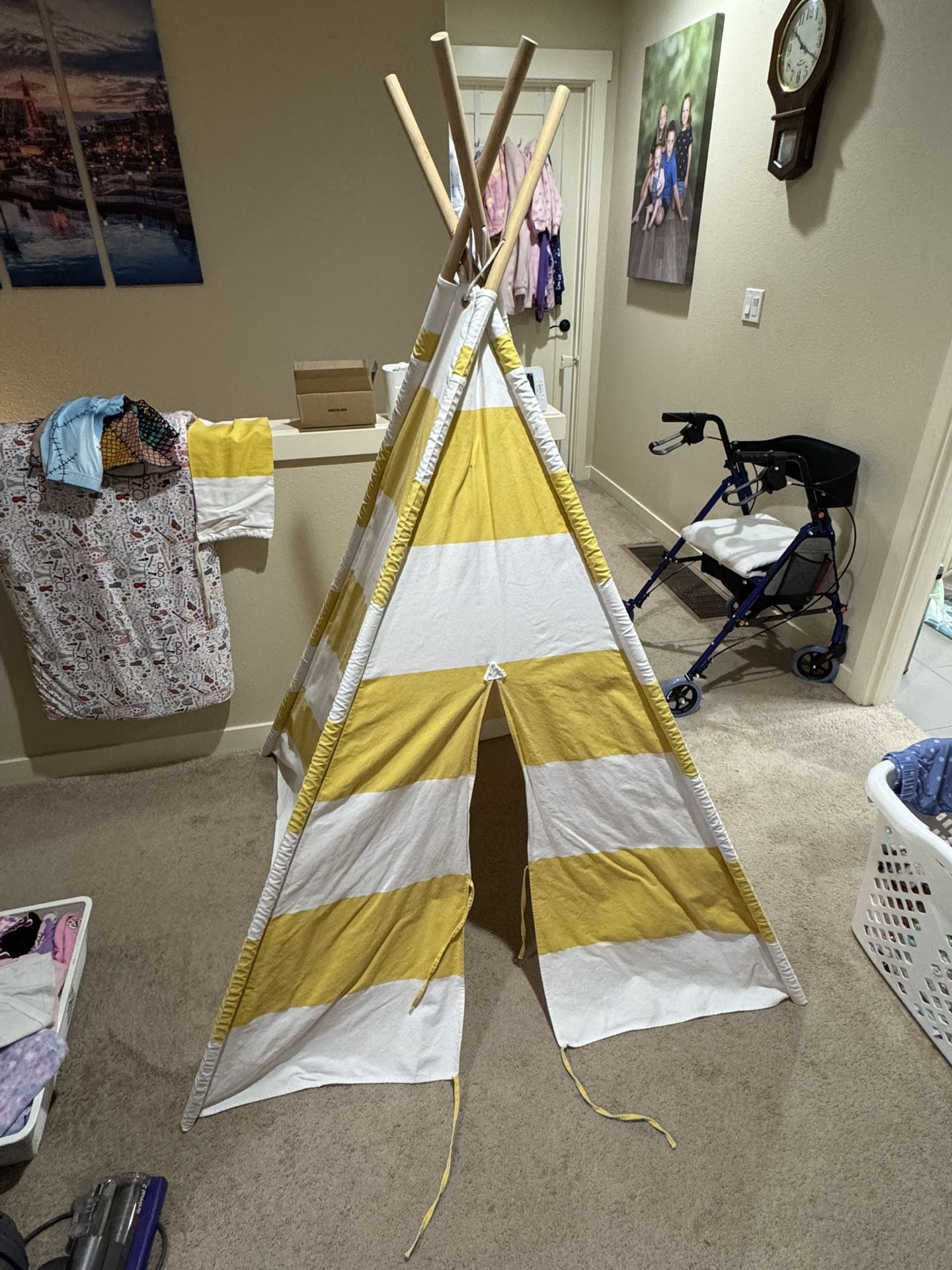 Kids Play Tent