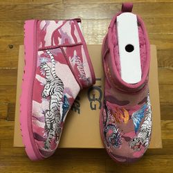 Size 11M/12W - UGG Classic Ultra Mini Boot Palace Pink Camo