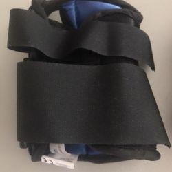 Right Hand Brace Brand New (3)For 20.00