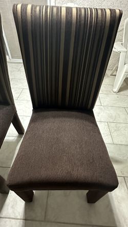 2 Chairs