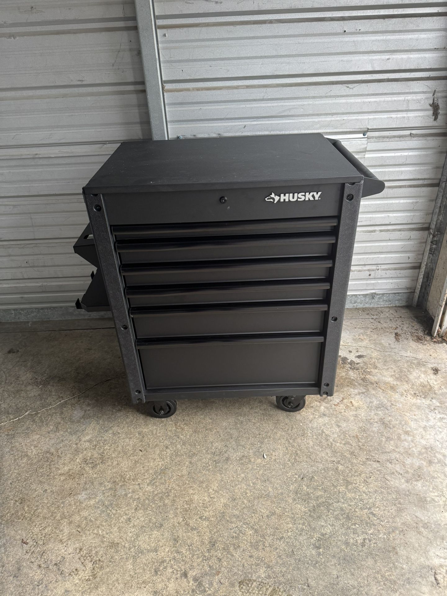 Husky Tool Storage 31 in. W 6-Drawer Black Rolling Tool Cart