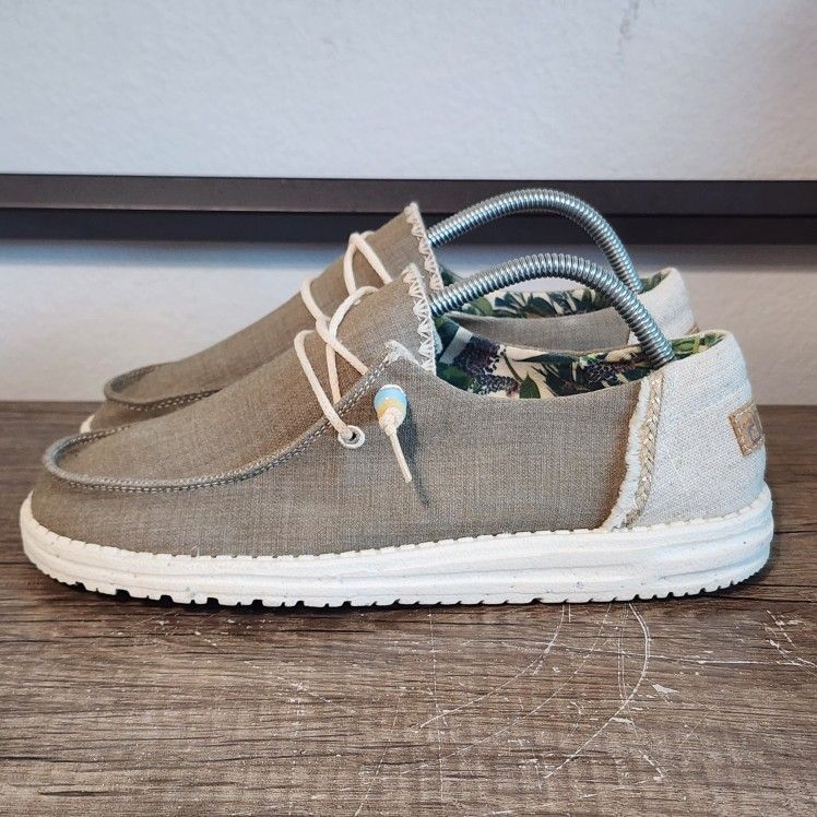 Hey Dude Wendy Natural Rosemary Women's Slip-On Shoes Size 10