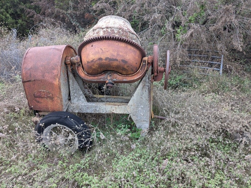 Electric Concrete Mixer