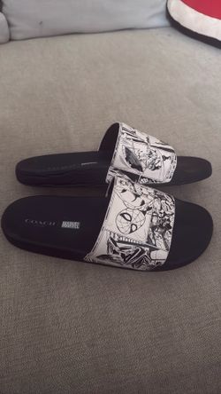 Coach x Marvel - Spiderman / avengers slides - men’s sz 12