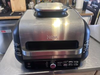 Ninja IG651 Foodi Smart XL Pro 7-in-1 Indoor Grill/Griddle
