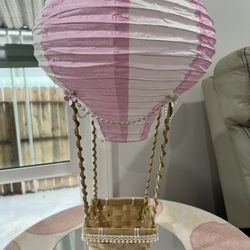 Center Pieces Hot Air Balloon (pink And Tan ) no Flower Included ‼️