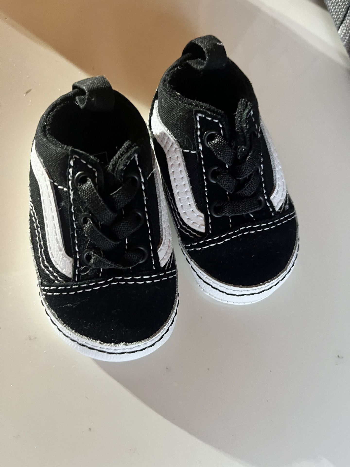 Crib Shoes - Vans