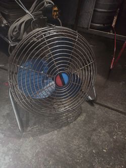 Made In The 70s Vintage Fan( Lakewood )